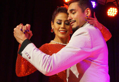 Emotionen perfekt in Bewegung umgesetzt: Tanya Gutiérrez und Sebastián Avendaño.