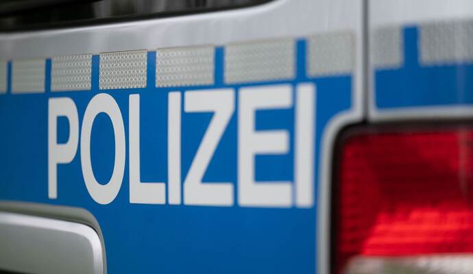 Symbolbild Polizeiauto Symbolbild Polizeiauto