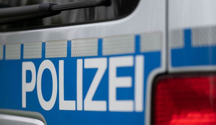 Symbolbild Polizeiauto Symbolbild Polizeiauto